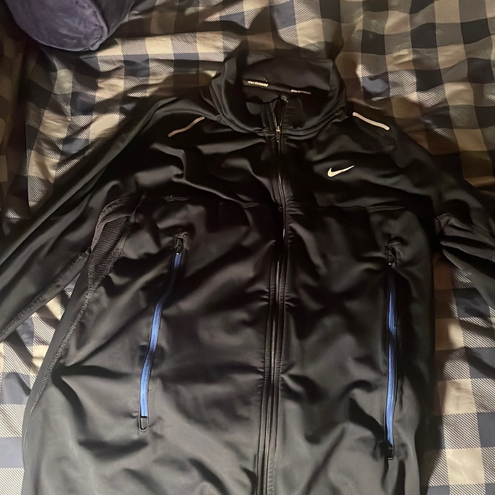 Thin Nike-running jacket